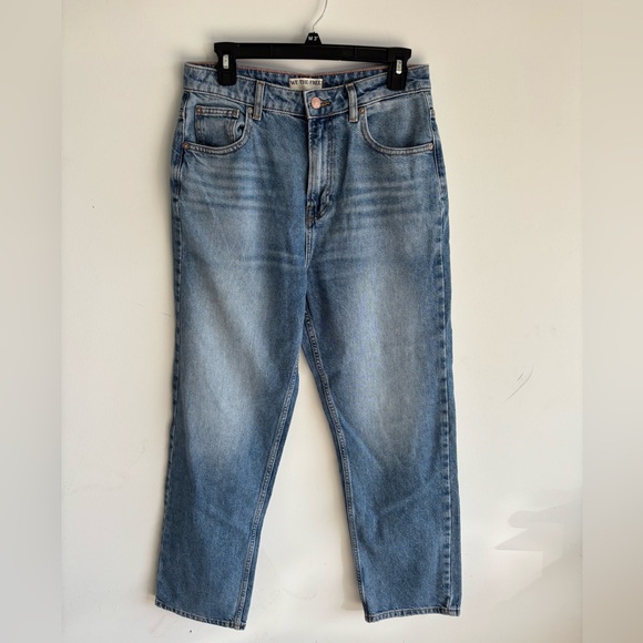 We The Free Denim - NWOT We The Free Final Countdown Low Rise Cuffed Boyfriend Jeans size 30